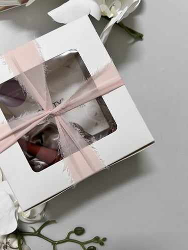 بوكس هديه ميكب