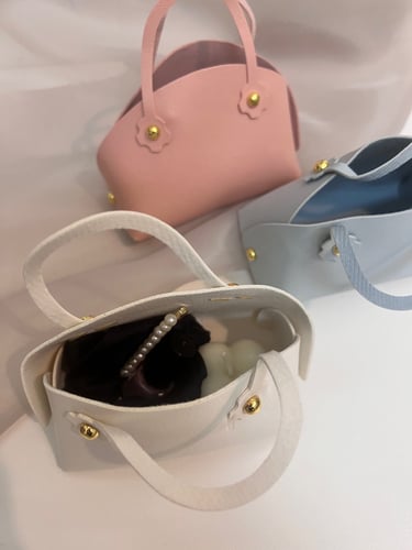 توزيعات شنطه عيد