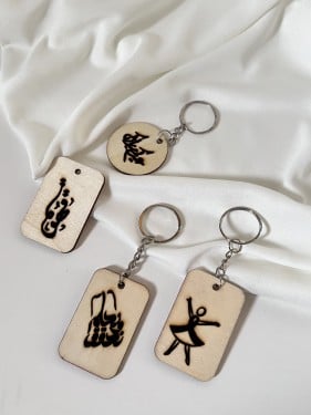 تعليقه خشبية نحت ليزر