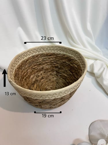 سلة توزيعات فارغة