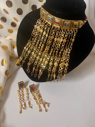 سلسال خناق مع حلق