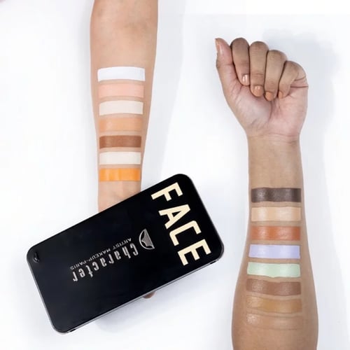 باليت كونتور وكونسيلر من كاركتر- 15 لون