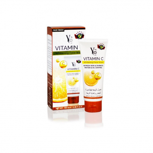 غسول بفيتامين سي لتبييض وتغذية الوجه من واي سي - 1...