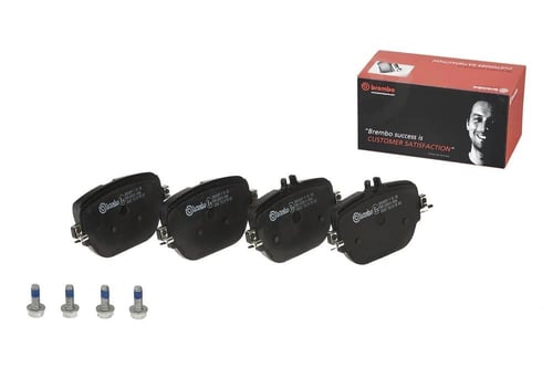 اقمشة (فحمات) خلفية بريمبو ل مرسيدس 2017-2018 E400