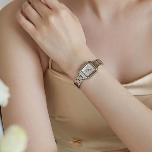 WOMEN WATCH