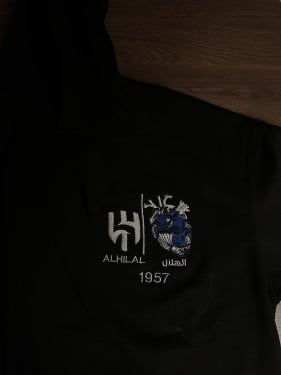 بلوفر تطريز قلب والهلال