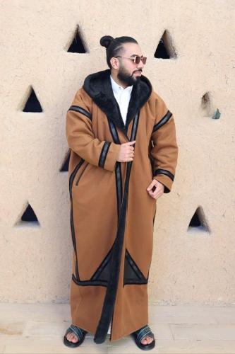 فروة جوخ ملكية بتطريز جلدي فاخر