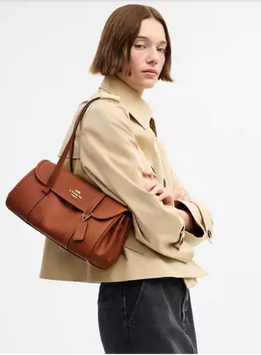 حقيبة كوتش Bridget Flap Shoulder Bag