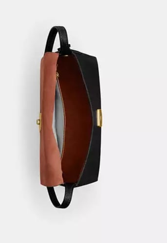 حقيبة كوتش Chelsea Shoulder Bag 30
