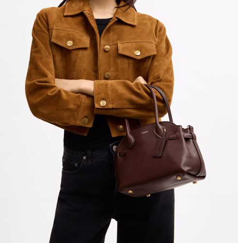 كوتش Soft Empire Carryall Bag 21