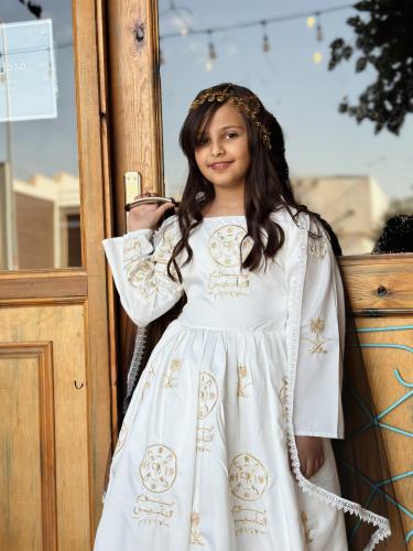 فستان التأسيس بيج