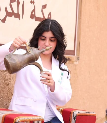 جاكيت اليوم الوطني المطعم بشعار سيغين ونخلة