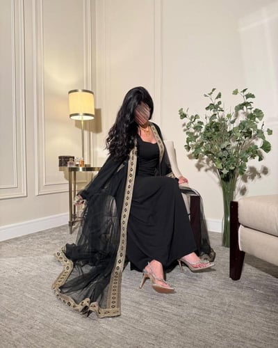 فستان التأسيس