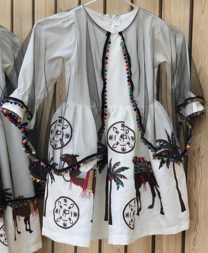 فستان يوم تأسسنا