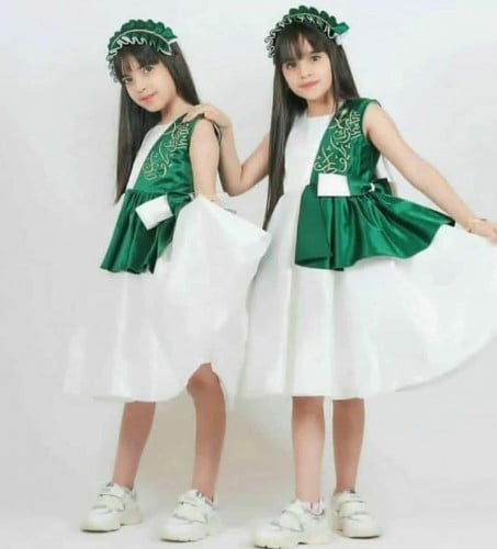 فستان اليوم الوطني للاطفال