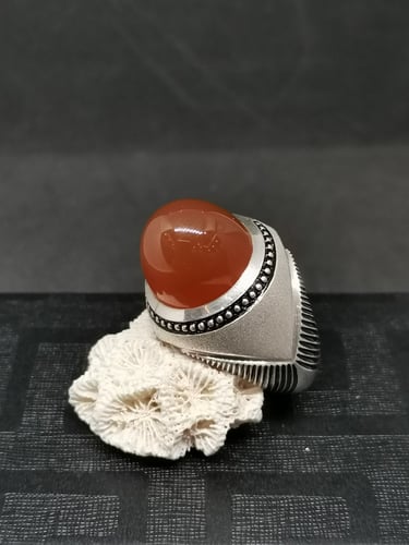 يخاتم الفضة بحجر عقيق خرساني ايراني زيتي بصياغة ال...