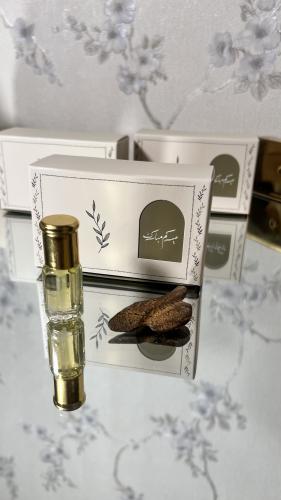 بوكس مسك او عطر مع كسره عوده