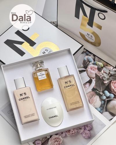 مجموعة الجسم شانيل