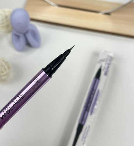 قلم حواجب بديل اربن ديكاي