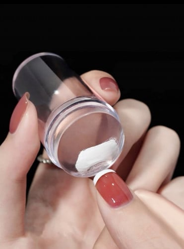 ستامب لتزين الأظافر