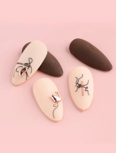 ملصق فن أظافر 2 ورق