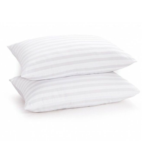 بيت مخدة مقلم