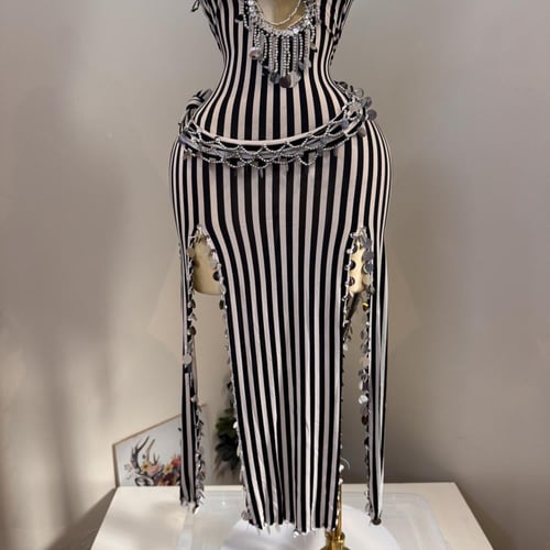 بدلة رقص مصرية مخططة