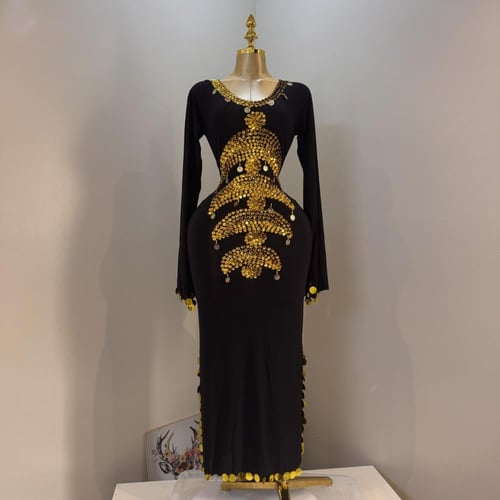 جلابية هيفاء وهبي للرقص الصعيدي