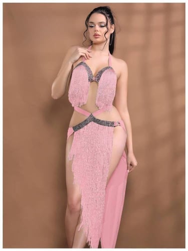 بدلة رقص شرقي فخمة وأنيقة متعددة الالوان