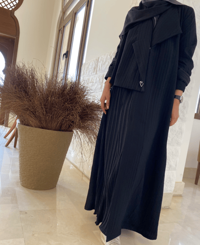 عباية جاكار اسود