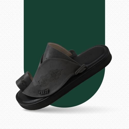 حذاء شرقي كلاسيك