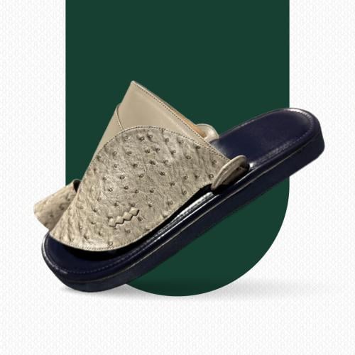 حذاء شرقي كلاسيك