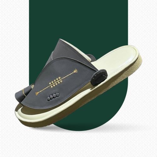 Embroidered Eastern shoe