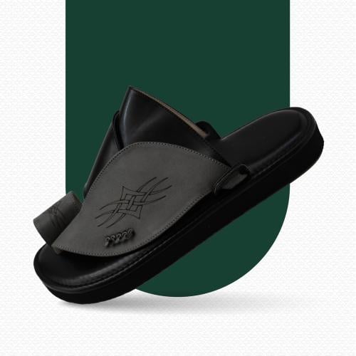 حذاء شرقي كلاسيك