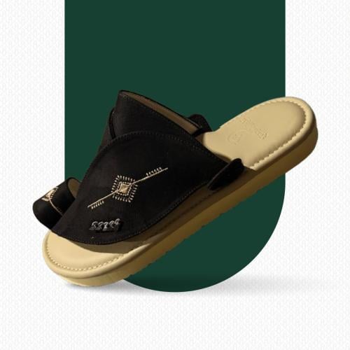 Embroidered Eastern shoe