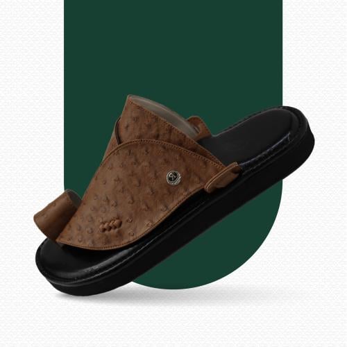 حذاء شرقي كلاسيك.