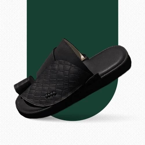 Embroidered Eastern shoe