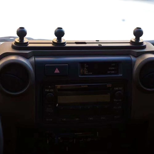 قاعدة ديكور مخصصة للشاص والربع تويوتا Holder For T...