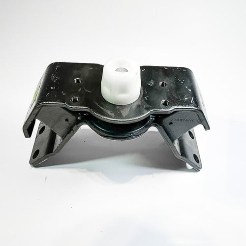 كرسي مكينة خلفي أصلي تويوتا FJ – رقم القطعة 123713...