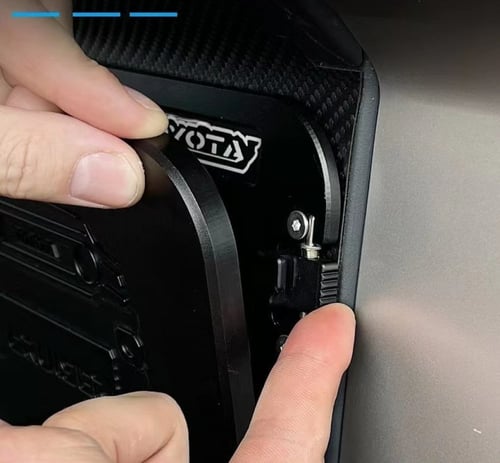 طاولة خدمات داخلية للأف جي كروزر