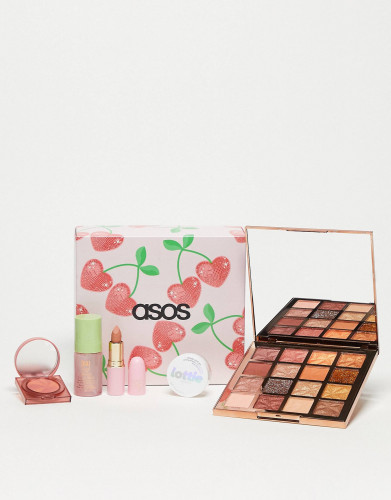 مجموعة مكياج