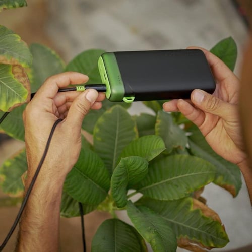 شاحن متنقل 20000 امبير بواني قوي