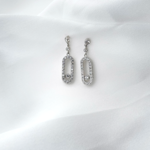 حلق ذهب ابيض ايطالي بارز بتصميم فخم مع حجز الزركون...