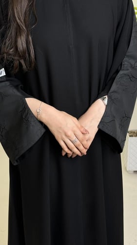 عباية أشجان