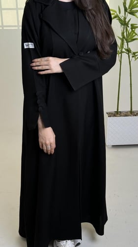 عباية جنى اسود