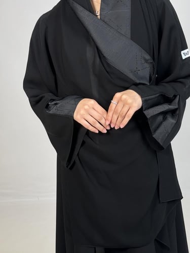 عباية شادن