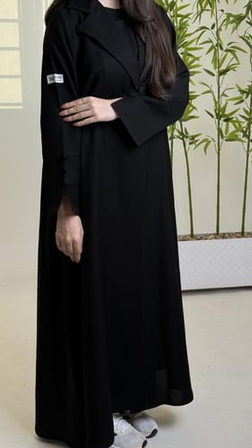 عباية جنى اسود