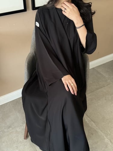 عبايه عمليه كسره خلفيه