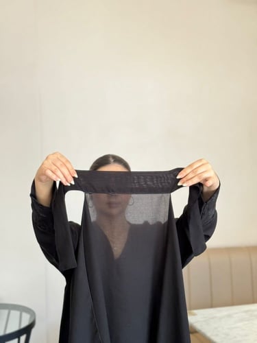 طرحة ربط ثابته اسود