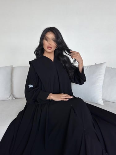 عباية بيان تربل كلوش